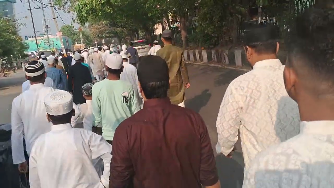 many people s go to nmaz eidulfiter how rani delhi