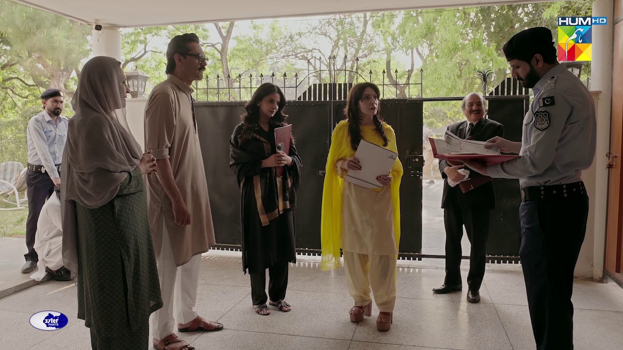 Ye Ghar Tumhara Nahi Meri Maa Ka Hai...#Muamma #sabaqamar #humtv