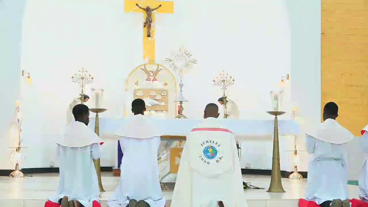 #LIVE KUABUDU SAKRAMENTI YA EKARISTI TAKATIFU KANISA KUU KRISTU MFALME