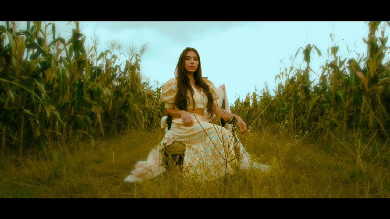 Laura Munevar - Woman (Official Video)