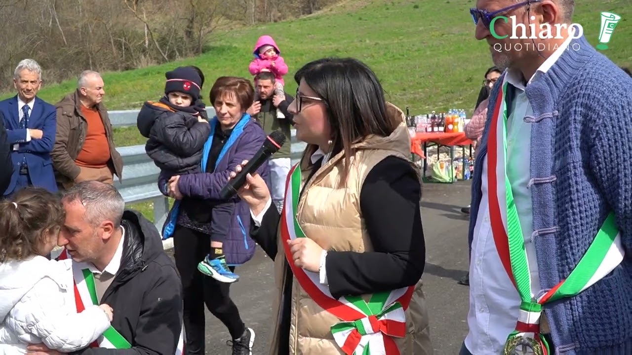 La strada di Monte Sorbo in rovina, Fiore: «Noi sindaci ci stiamo lavorando, ma la Regione ci aiuti»
