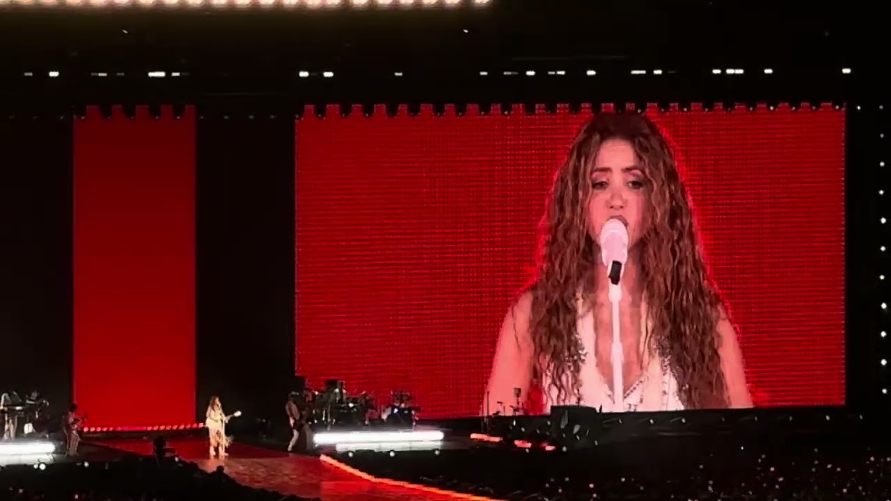 Inevitable/ Shakira / Las Mujeres Ya No Lloran World Tour / Medellín/ 2025