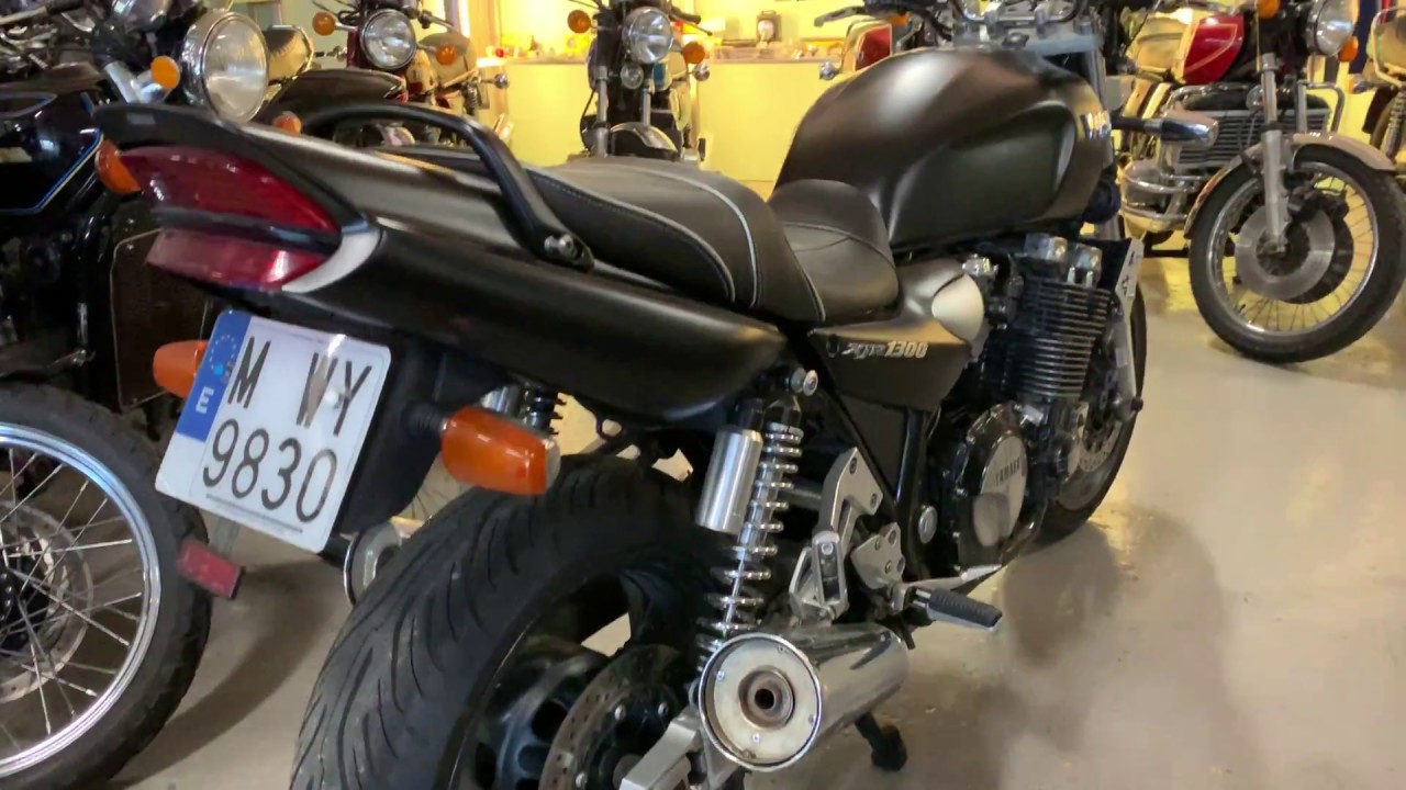 Yamaha XJR 1300 año 1999 - Muscle Bike