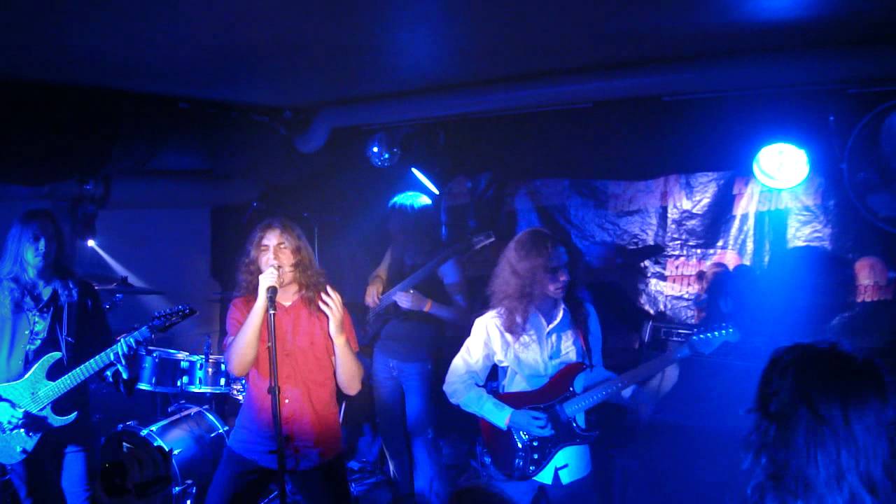 Palantír - Chasing a Dream (Live)