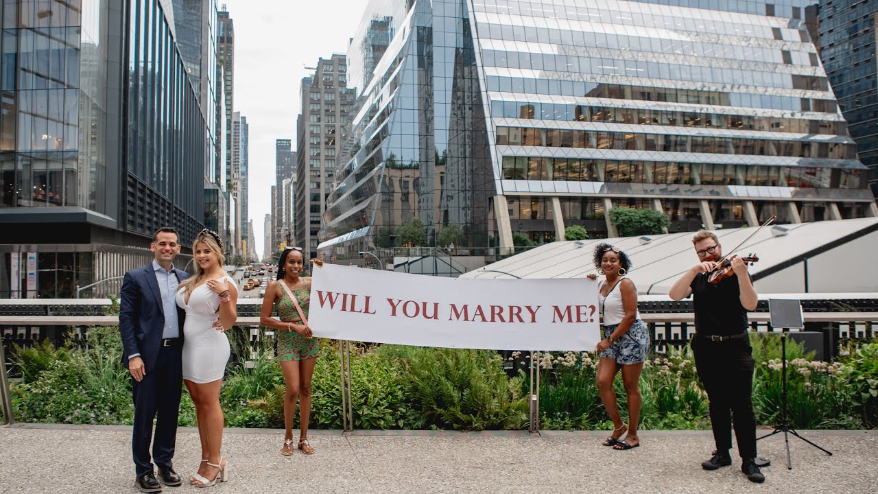The most beautiful “YES” at the High Line 