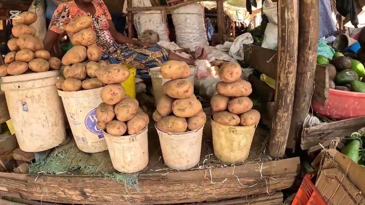 Most Dangerous Market in Kenya-Nairobi (korogosho Market)😳
