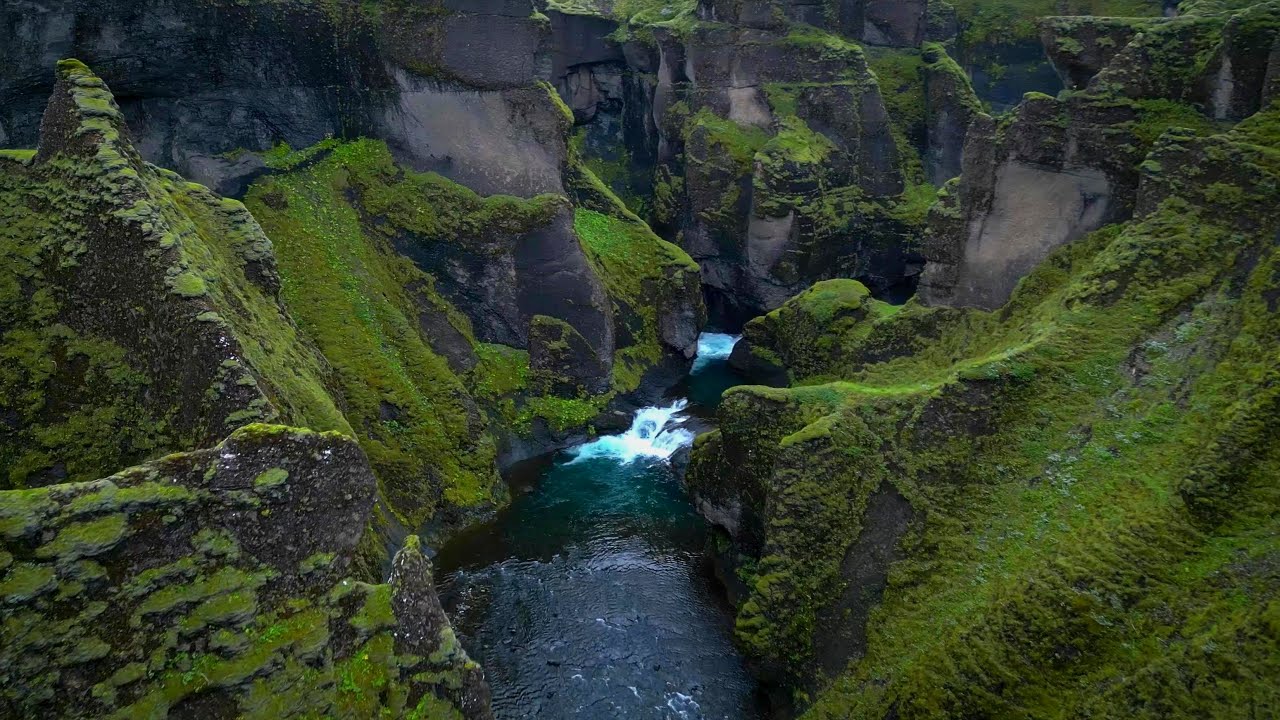 Inside Fjaðrárgljúfur Canyon Iceland 4K