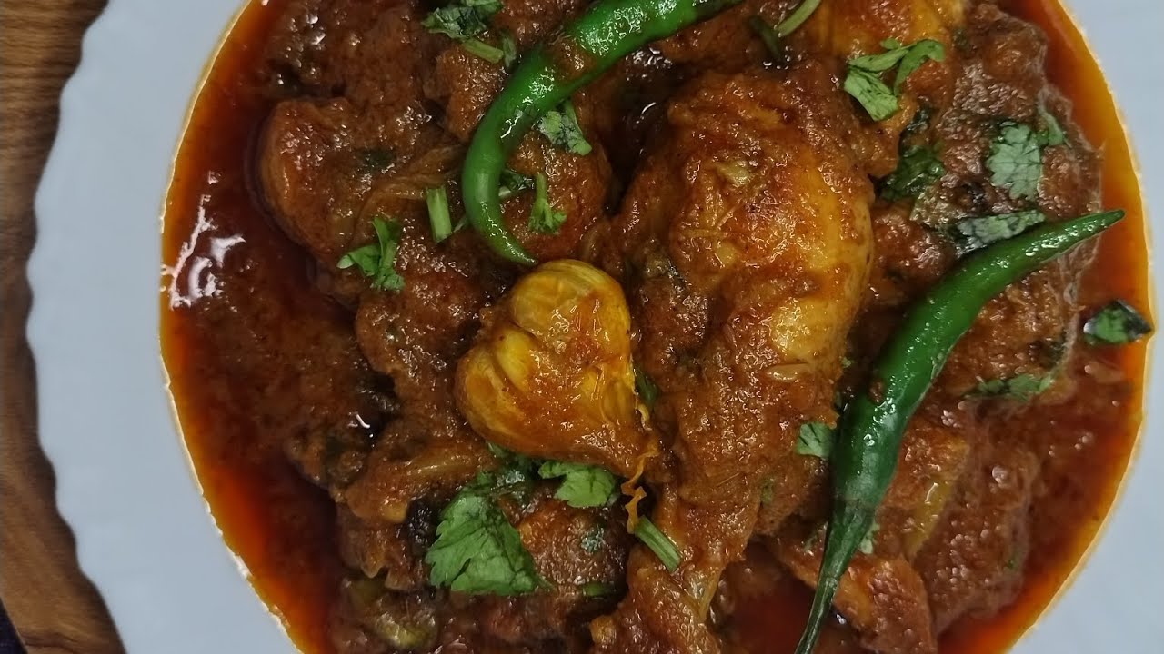 डिलीशियस देसी चिकन करी स्मोकी फ्लेवर बनाना आसन।smoke chicken curry|Chicken curry|Mummykirasoil|