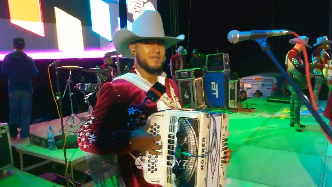 CONJUNTO TROVADORES - SÚPER MIX DE HUAPANGOS EN VIVO Desde Concha De La Norma, Mazapil, Zac.