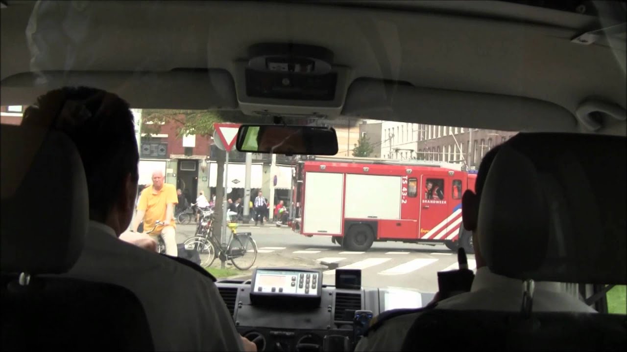 Prio 1 Politie DHV Willemsplein Rotterdam aanrijding met letsel eenzijdig  Inside View