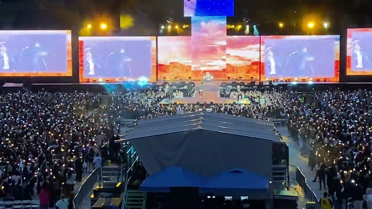 TXT-Part #15 - Loser=Lover  - In LA Concert At BMO Stadium   05 28 2023 - Tomorow X Together 4K.