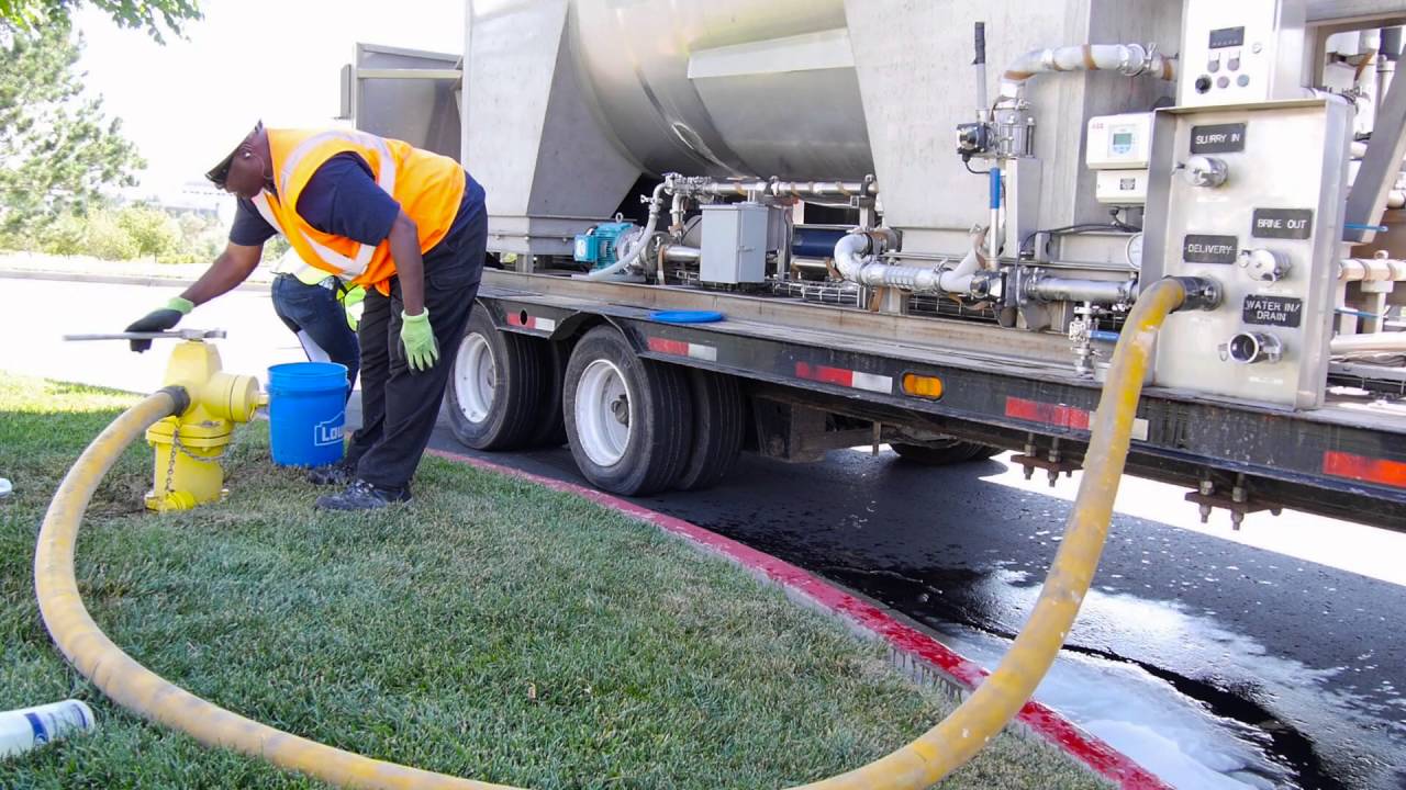 Ice Pigging: A New Technology for Cleaning Pipes