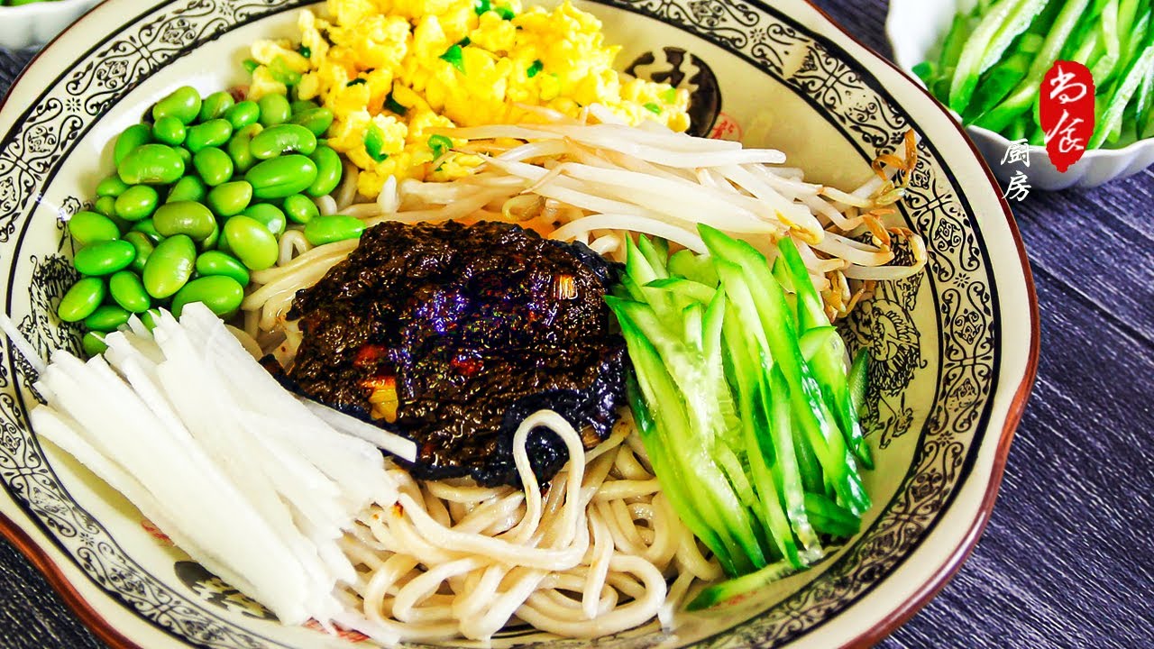 老北京人自家的【炸酱面】炸酱 面条 配码都有讲究 | 手工面条的最佳配比｜尚食厨房