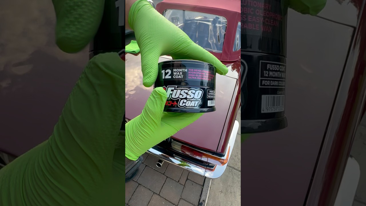 ‼️ Soft99 Fusso Coat on a Classic Triumph TR6 &ndash; Best Wax for Vintage Cars ‼️ #asmr #satisfying #pov