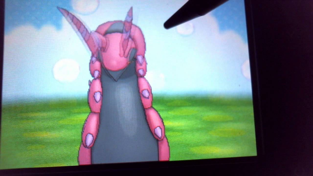 Petting Scolipede Pokemon YX Amie