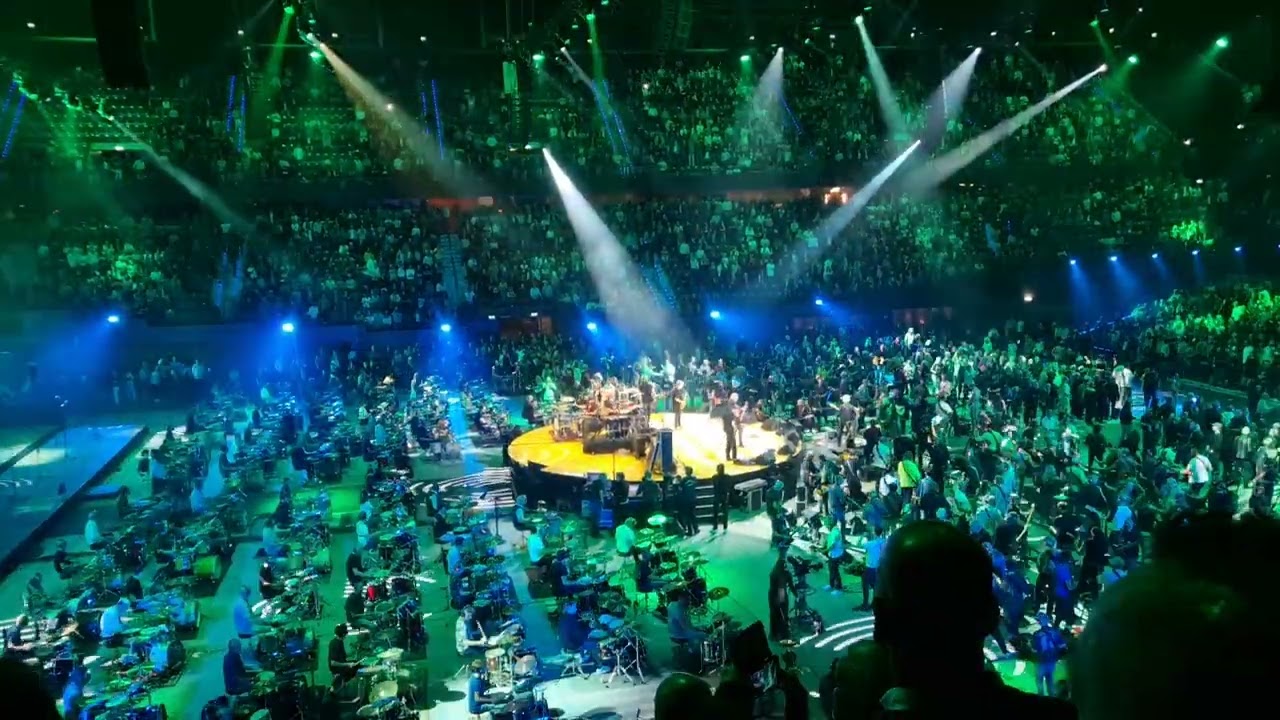 the golden earring radar love live ahoy 2024 tribute cover with 1000 musicians