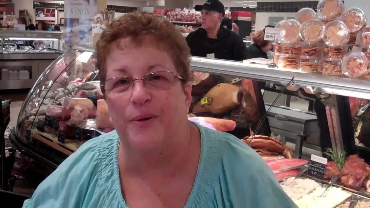 Customer Shares Their Love of Food - Kings Livingston 3