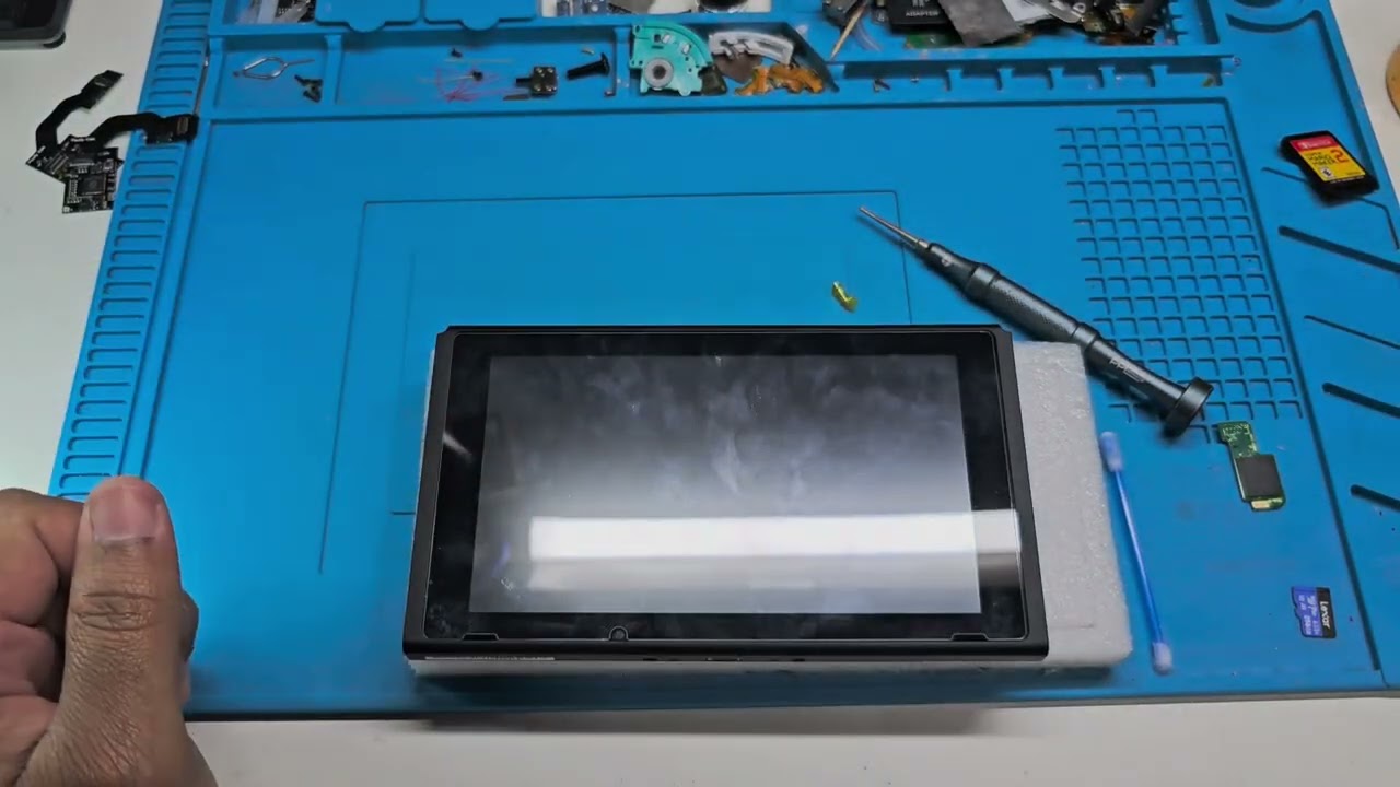 salvando um Nintendo switch v2 desbloqueado de um semi-brick!