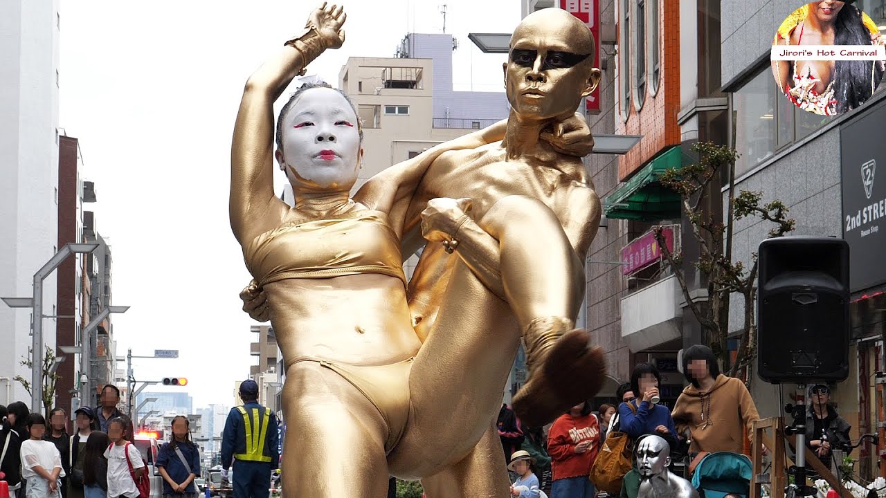高円寺びっくり大道芸で復活した大駱駝艦の小さめ衣装の金粉ショー