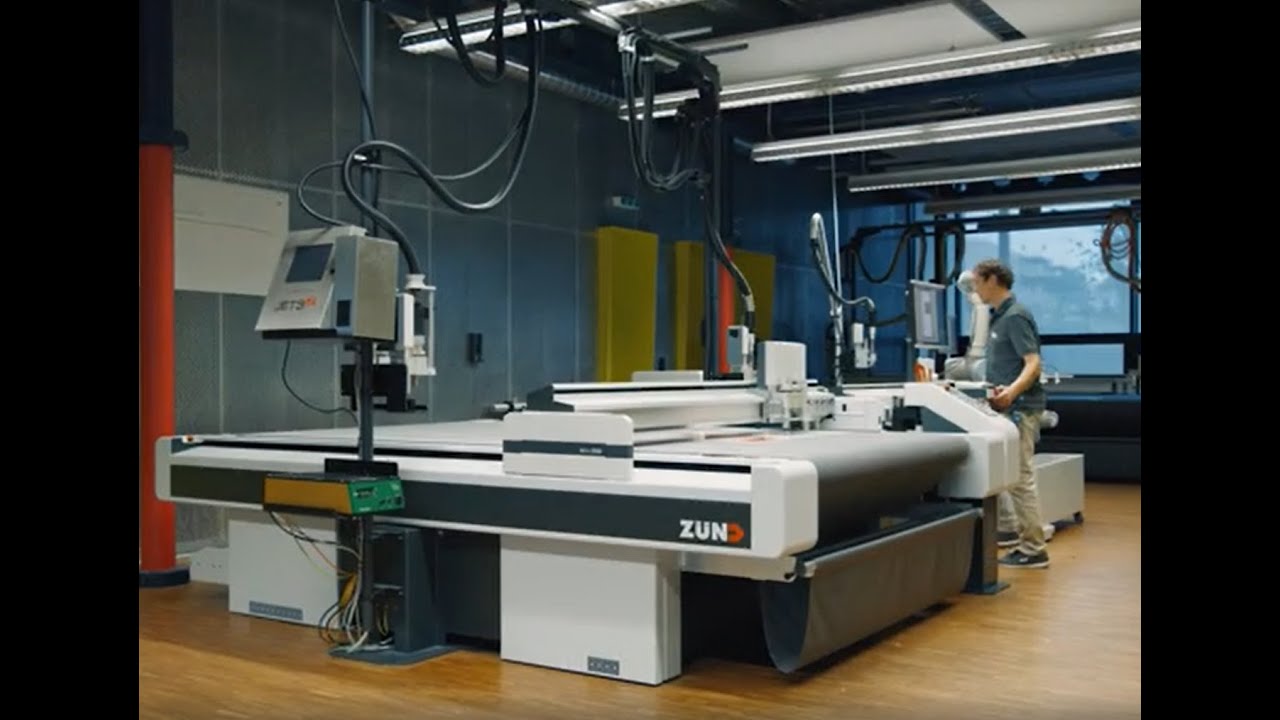 Z&uuml;nd Cutter G3 Demo &ndash; Tăiere digitală industrială