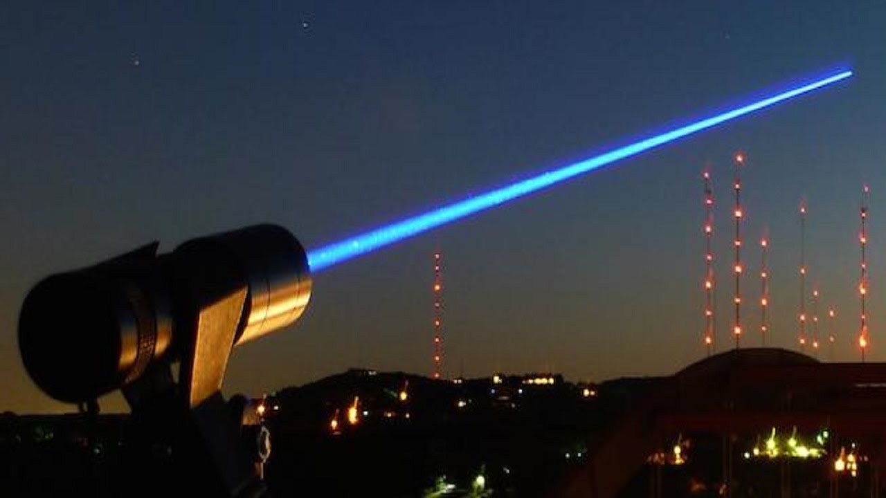 Zeus Lasers - Powerful Blue Laser Pointer 3Watt 450nm / Burning Test