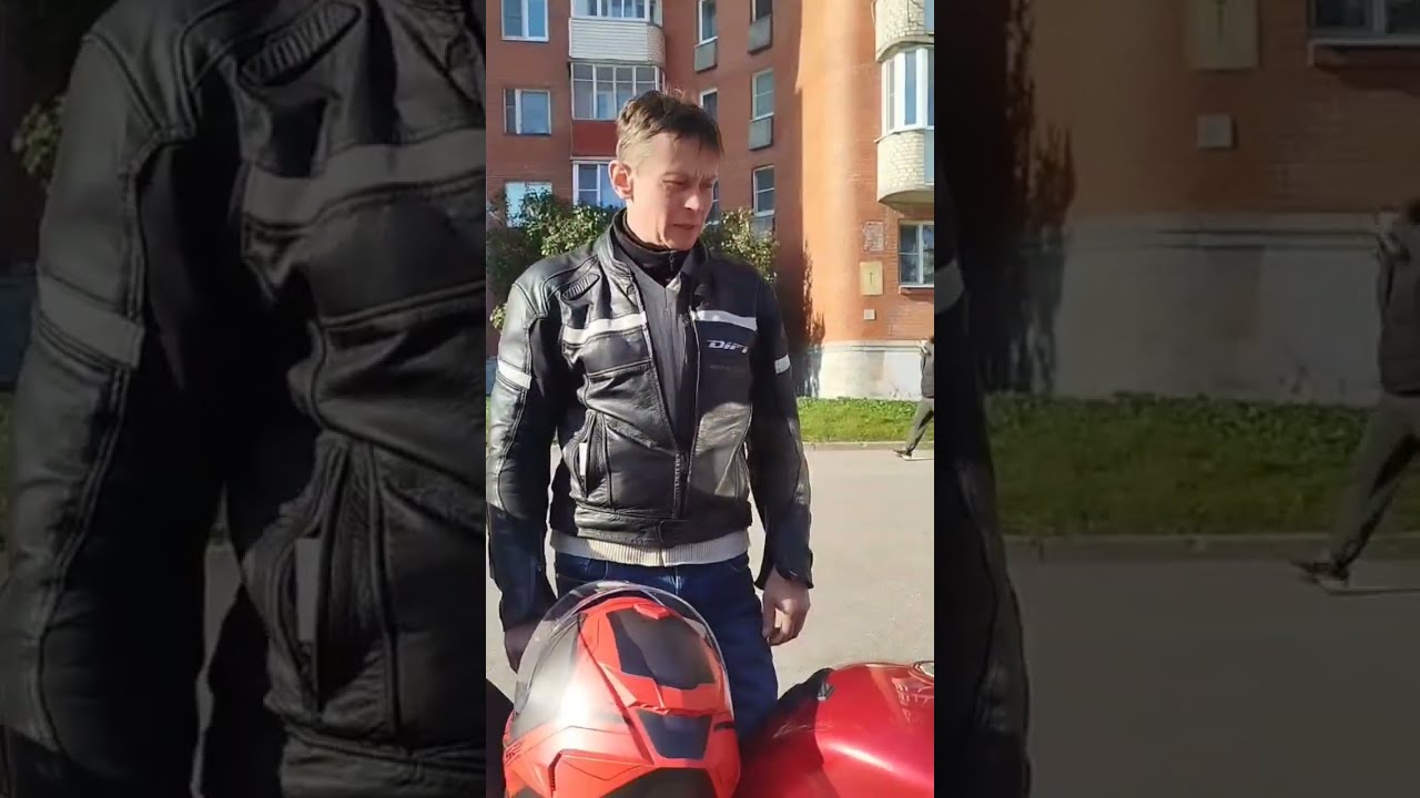 Мотоцикл Honda VFR 800. Обзор. Отзыв о езде на таком мотоцикле. 