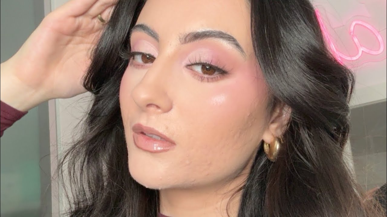 Нежный розовый зимний праздничный макияж для проблемной/неровной кожи 💗❄️