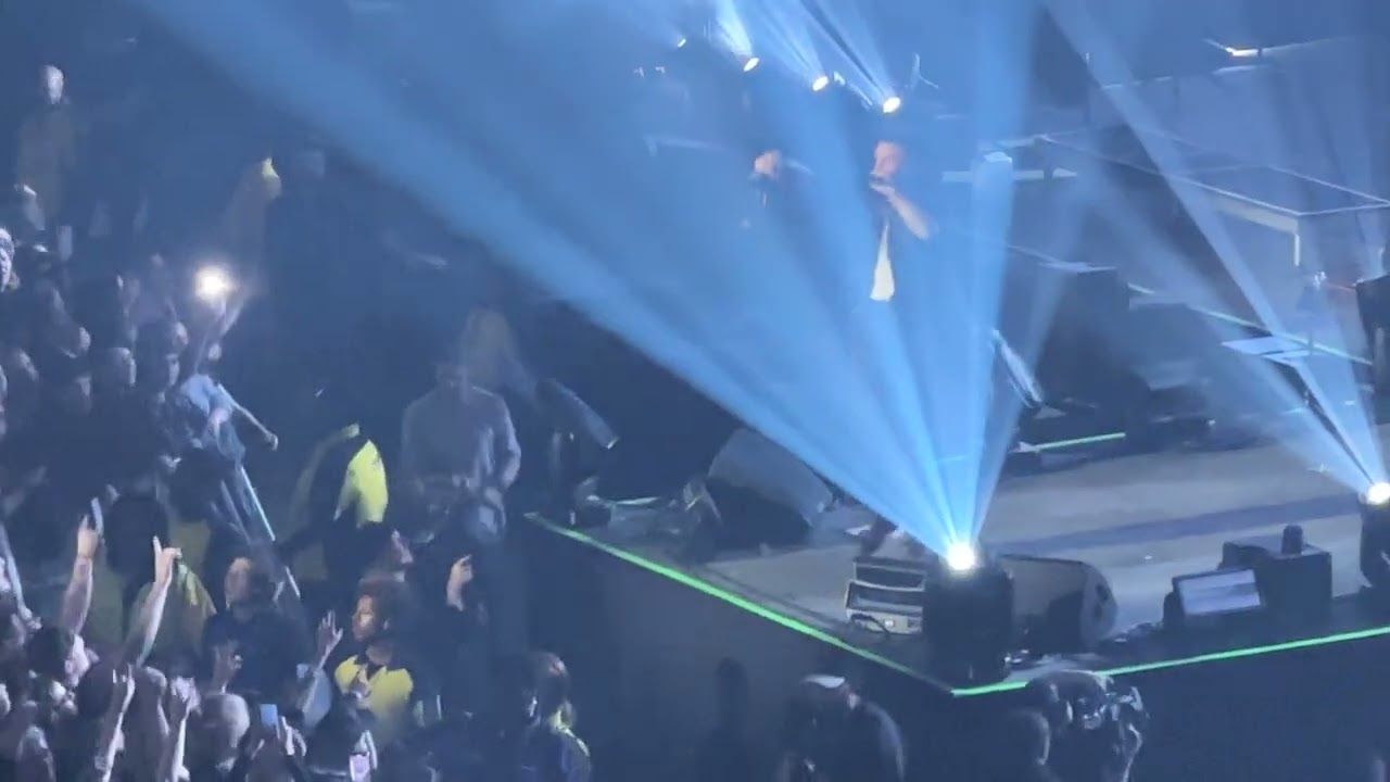 Papa Roach - Born For Greatness (Wembley Arena, London, February 7, 2025) LIVE/4K