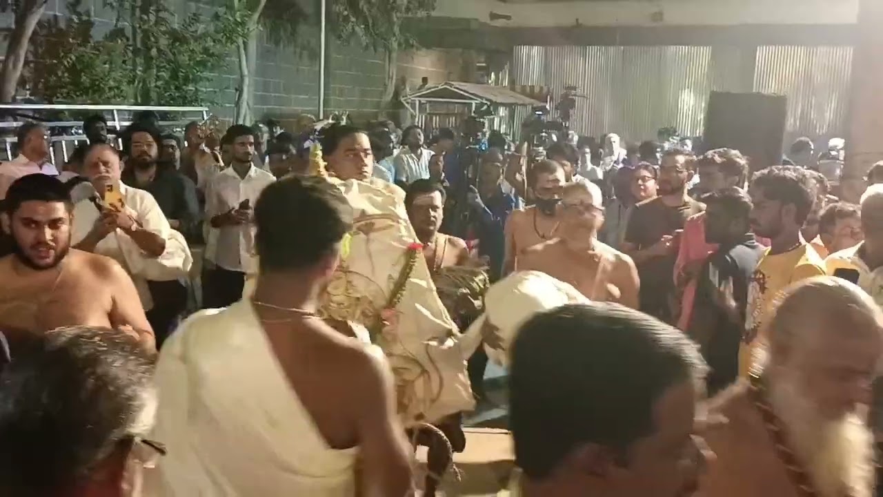 காஞ்சிபுரம் ஸ்ரீ காமாட்சி அம்மன் கோவிலில் மாசி மாத பிரம்மோற்சவம் கொடியேற்றத்துடன் துவக்கம்..