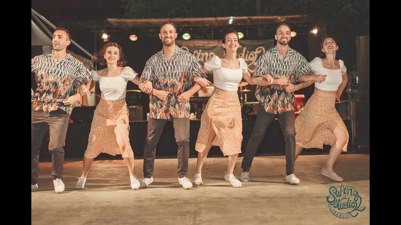 Show di Lindy Hop del Laboratorio Coreografico di Swing Studio 22 asd