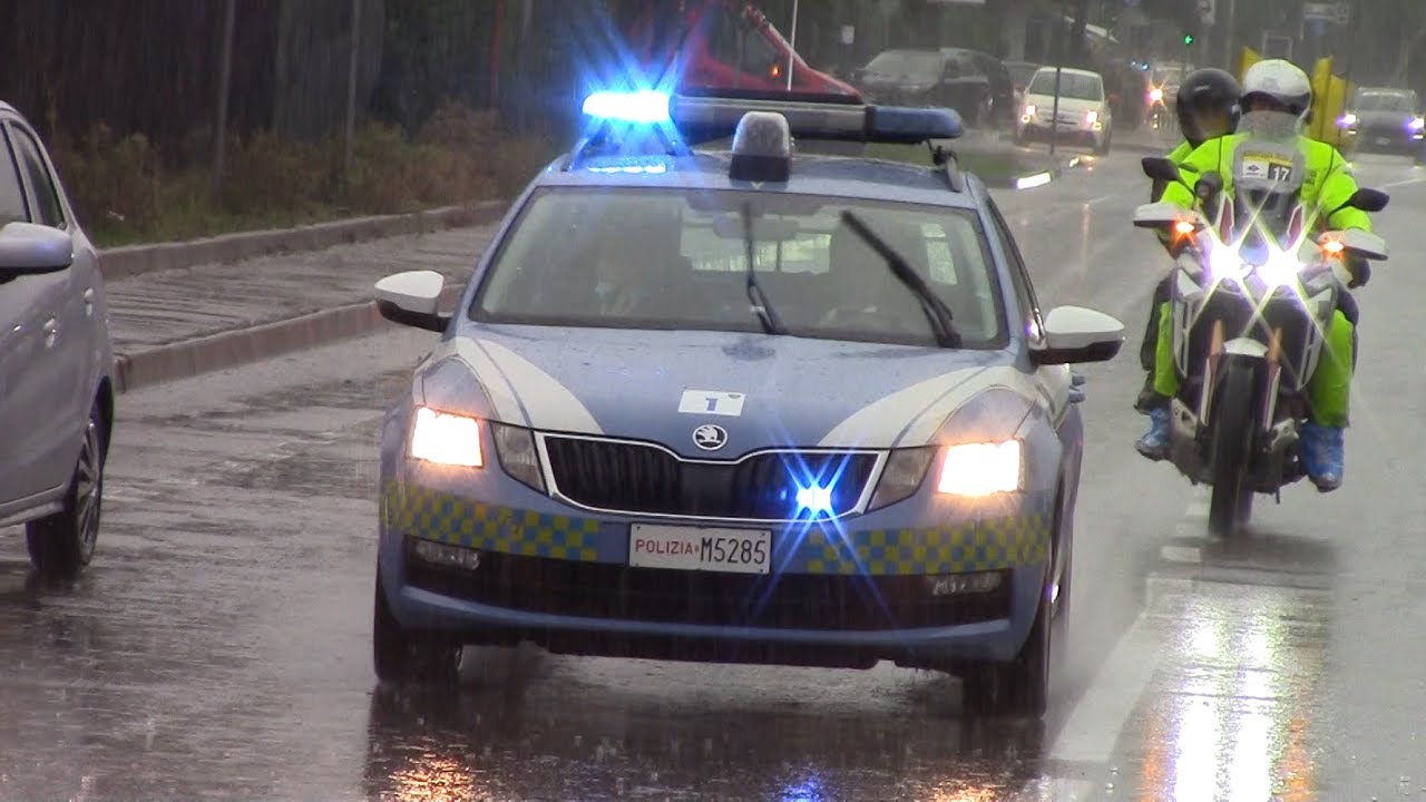 [EPIC VIDEO] POLIZIA STRADALE IN SIRENA SCORTA GARA CICLISTICA (COPPA BERNOCCHI 2021)