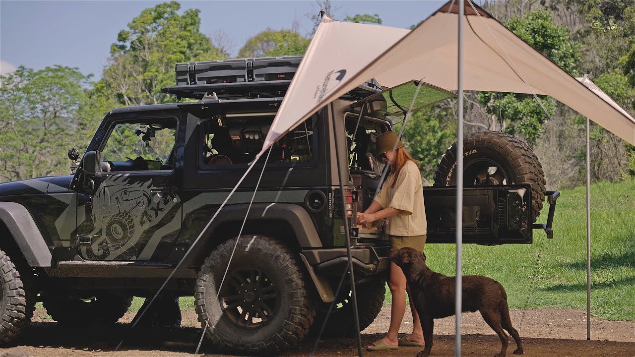 SMALL CAR camping [ Jeep Wrangler 2 door, smart storage, tarp shelter ] SoC 23