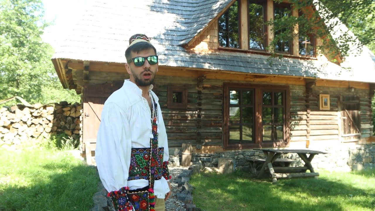 M-am îndrăgostit de o casă țărănească din Maramureș - MIRCEA BRAVO