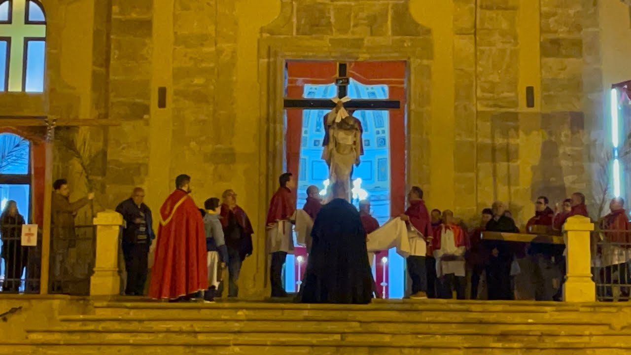 Venerdì Santo 2025 - Mirabella Imbaccari con una piccola sorpresa musicale in sottofondo😉