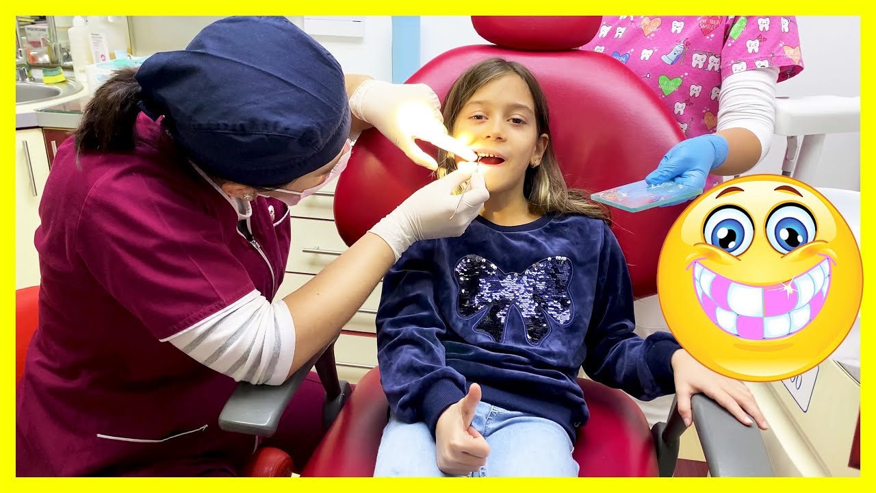 👱‍♀️ TEO își Face 🦷 DINȚII ROZ 💗 la STOMATOLOG