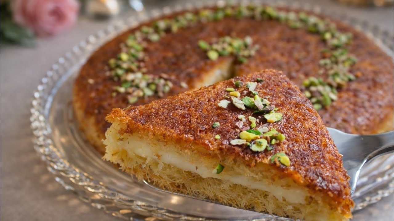 كنافة بالقشطة بدون فرن بطريقة سهلة جدا والطعم خيال😋حلويات رمضان 