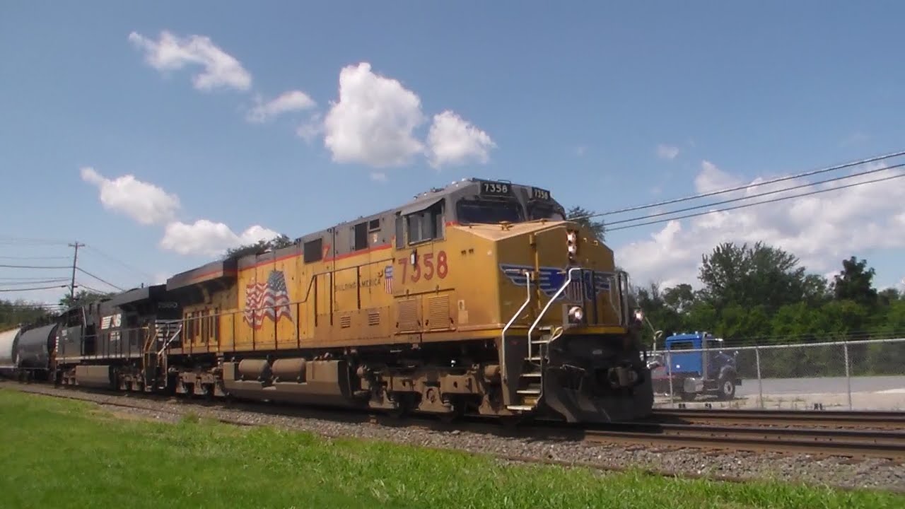 Epic Macungie Railfanning, Feat. Gorail, K5LLA vs. K5HL Horn Battle, Hornshows, and Foreign Power!