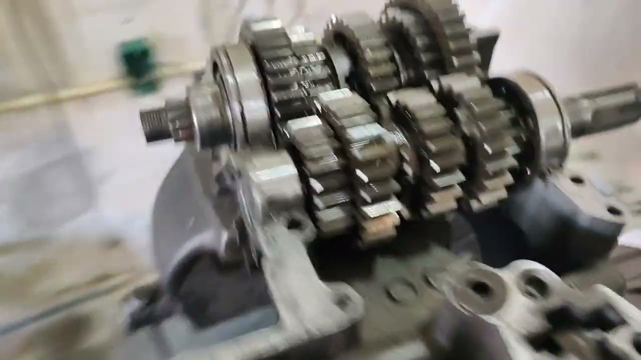 primeiros  passos pra início da montagem  do motor da  gsx 1100 w