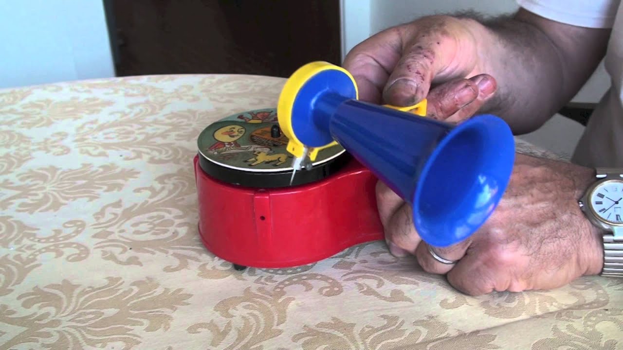 Playola Toy Phonograph