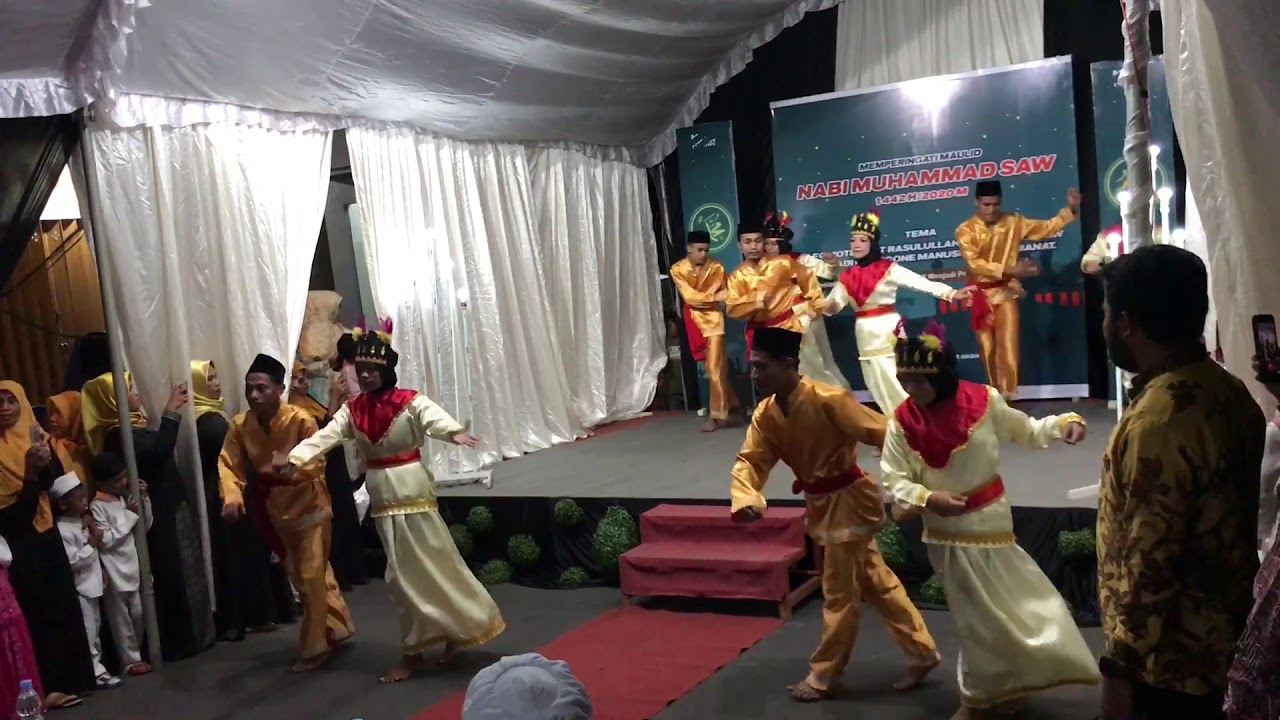 Tarian selayang pandang (makurimoi)