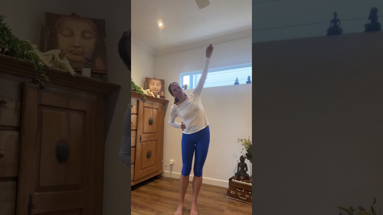 10-Minute Triyoga for Lymphatic Flow | Gentle Detox & Immune Support