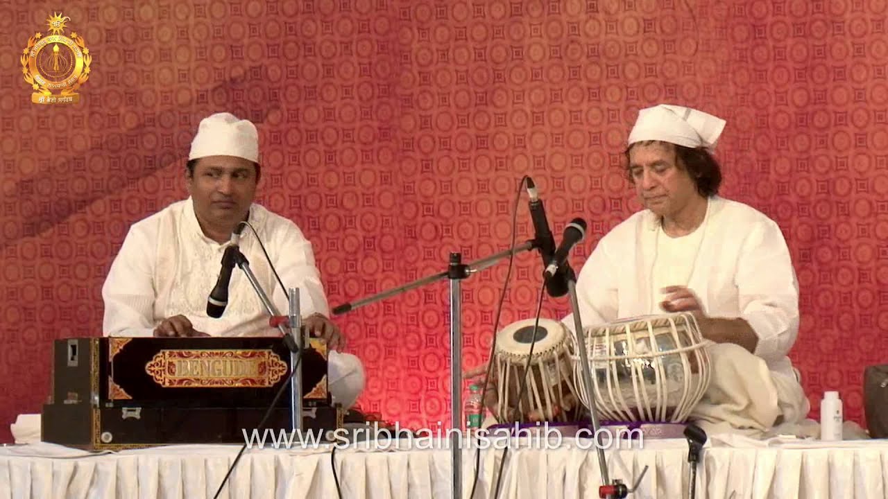 Ustad Zakir Hussain (Tabla) during 4th Satguru Jagjit Singh Sangeet Sammellan 21-22 Nov 2015