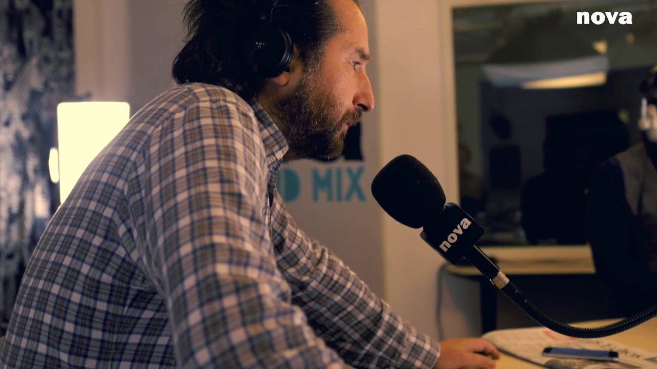 G&eacute;rard Larcher et le petit-d&eacute;jeuner | Plus Pr&egrave;s De Toi