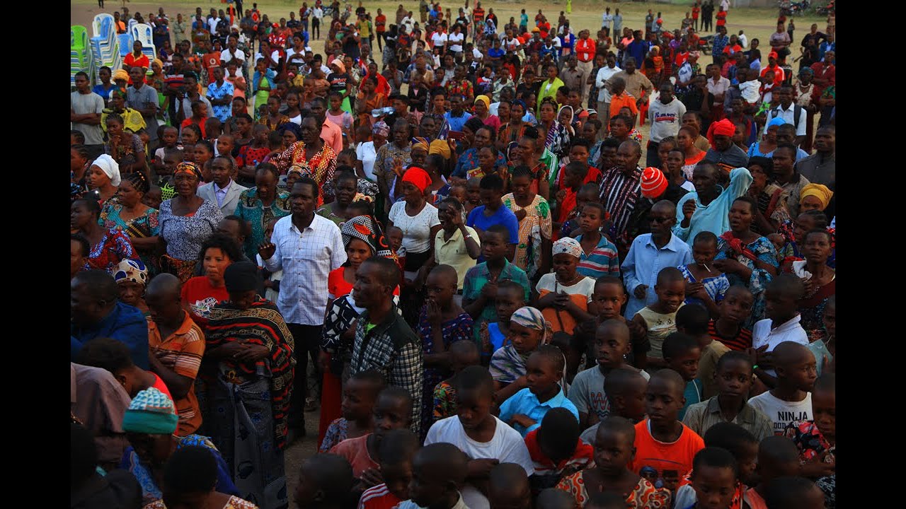 ASKOFU MKUU WA KANISA LA EAGT AANDIKA HISTORIA NYINGINE MKOANI KAGERA