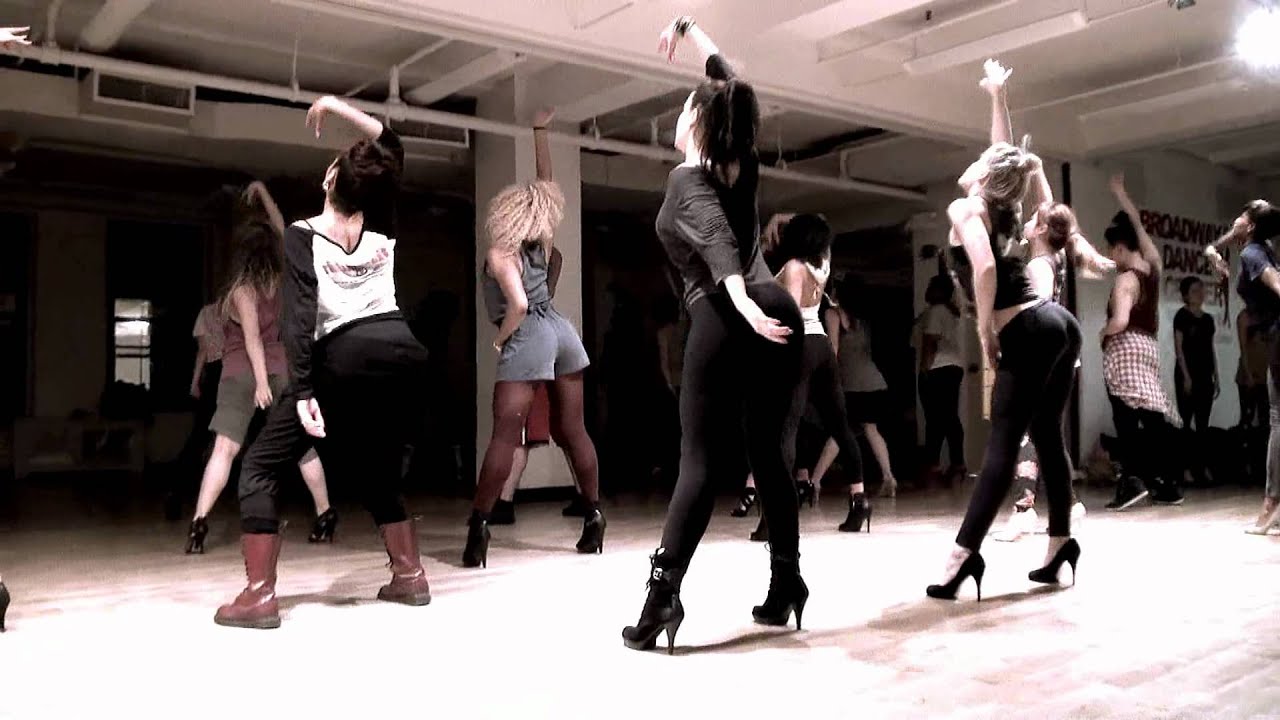 O.C.A.D.'s Olivia Cipolla Dancing to 