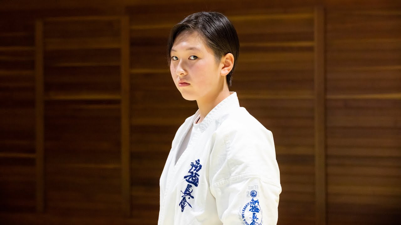 Three Special Moves of a High School Karate Girl!