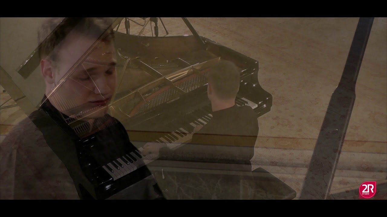 Giovanni Bertolazzi interpreta Bach Busoni