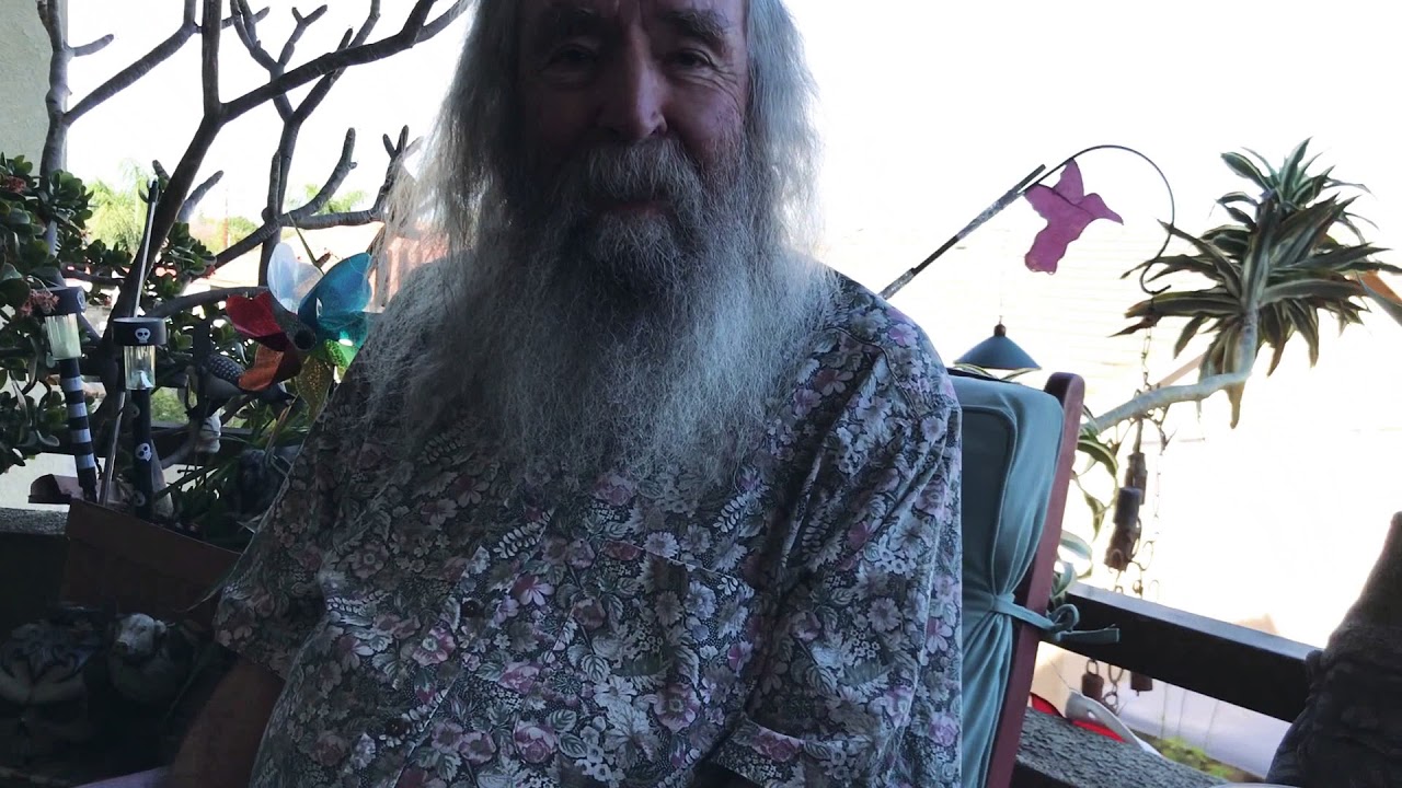 Stick.e.vape Blackberry Kush and Green Crack Review