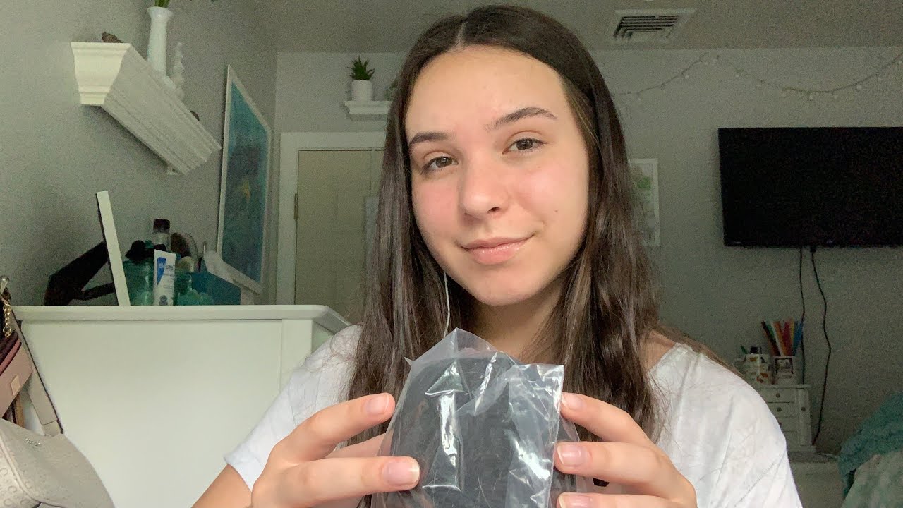 ASMR Plastic Bag on Mic (Crinkles)