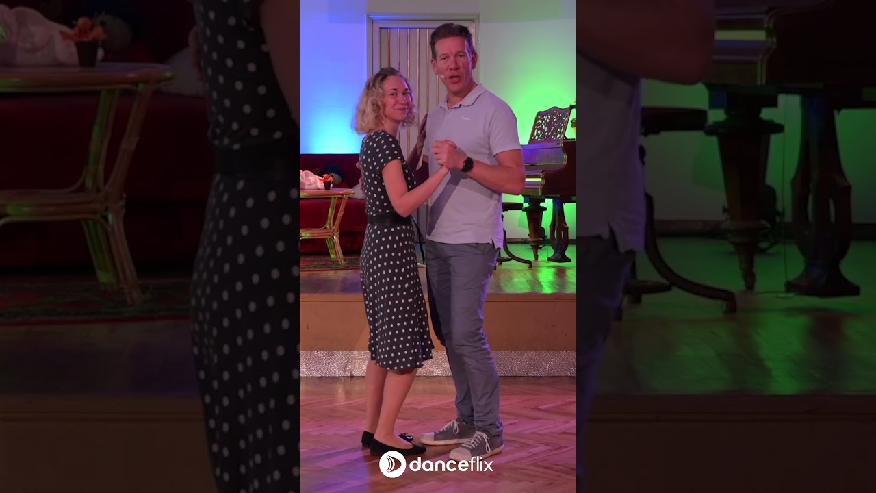 #discofox Grundschritt einfach erkl&auml;rt | danceflix.at Tanzschule Schwebach  #danceflix #live